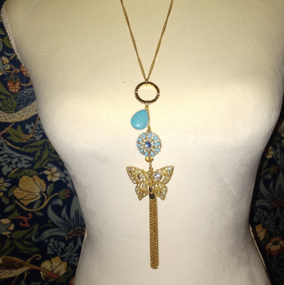 Butterfly. Turquoise. Rhinestone necklace